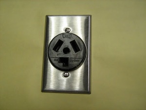 3-Prong Outlet